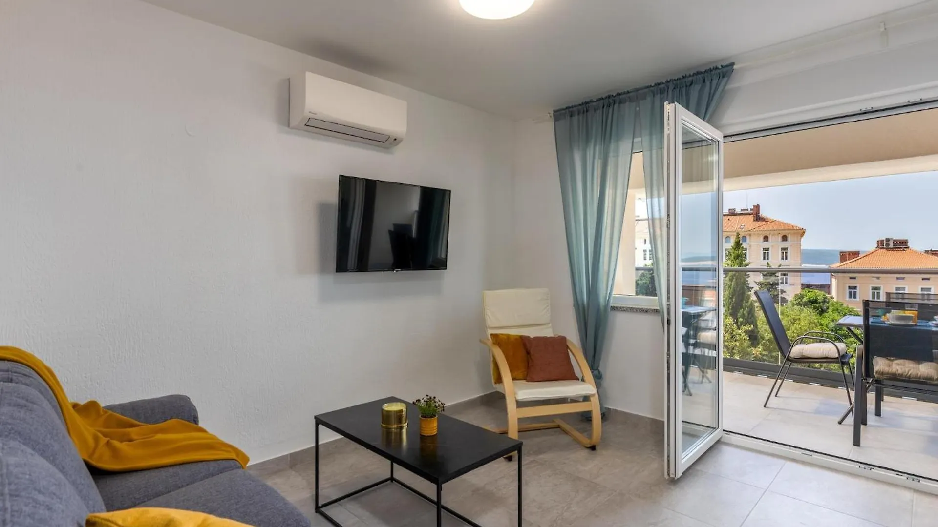 Modern Home With Swimming Pool And Sea View Crikvenica Croatia