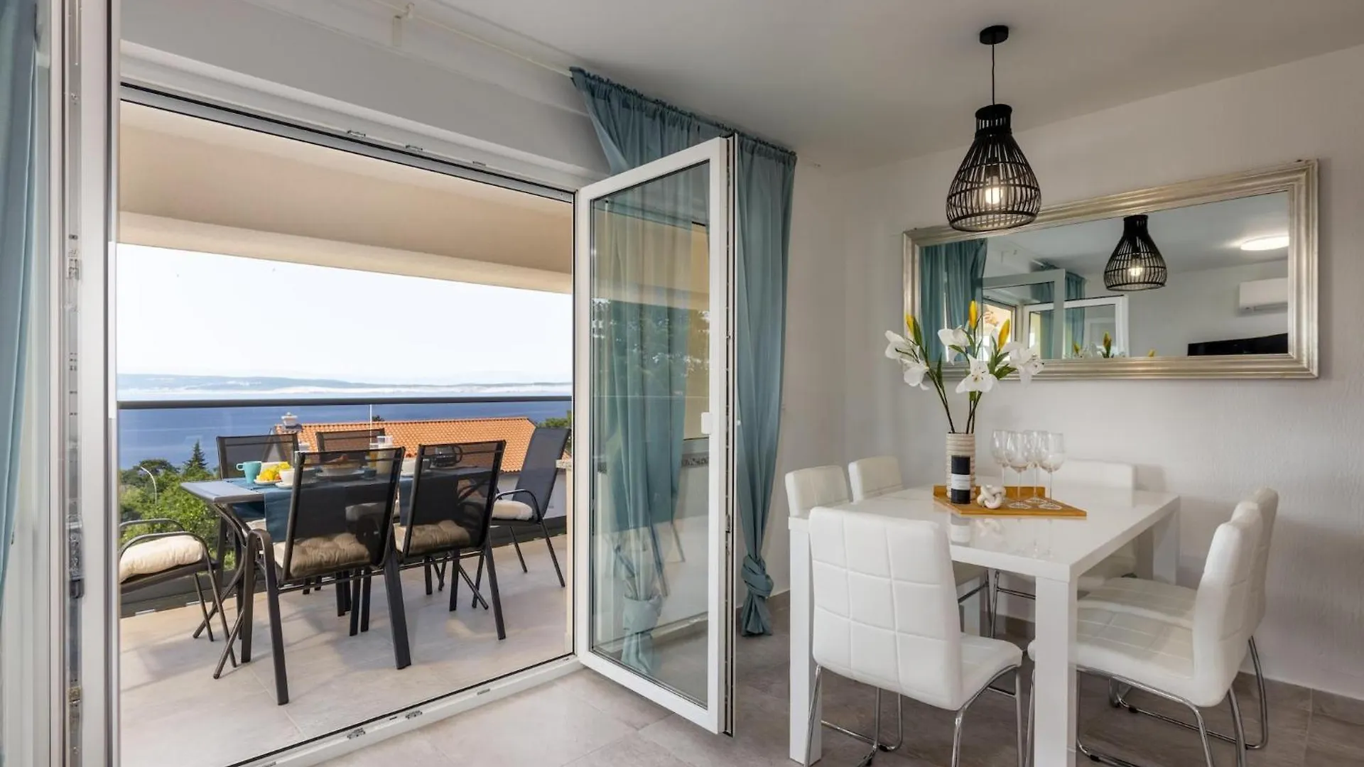 Modern Home With Swimming Pool And Sea View Crikvenica Apartment