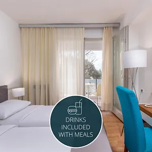 Hotell Zagreb, Crikvenica